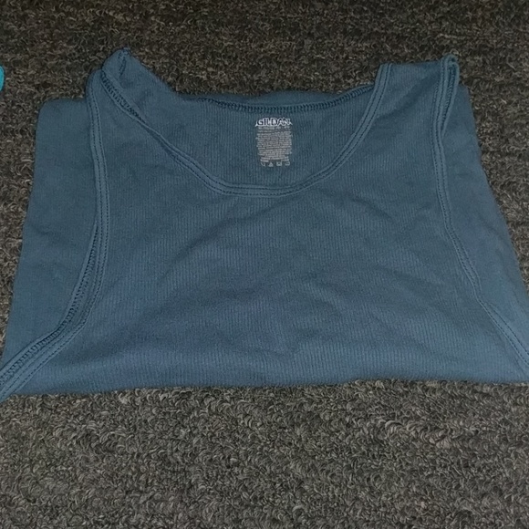 Sweats/shorts/shirt/tank. - Picture 2 of 4